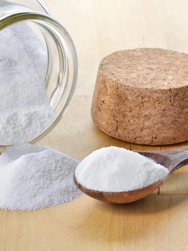 Préparation de bicarbonate de soude et sucre contre les fourmis